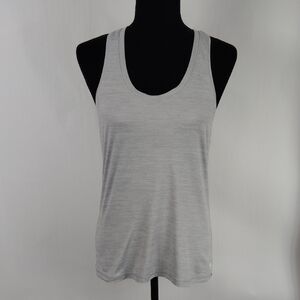 Vuori Lux Performance Tank